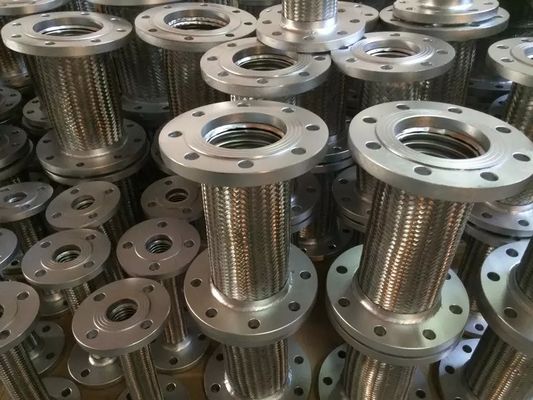 China Equipamento de tubulação flexível de metal com acessórios de flange / conjunto de acessórios de flange flexíveis de tubulação de aço inoxidável fornecedor