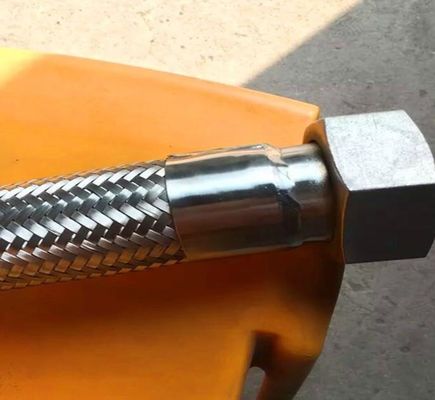 Conjunto de mangueira de metal flexível / conjunto de acessórios flexíveis de mangueira de aço inoxidável fornecedor