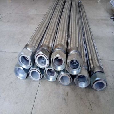 2000 Psi Pressão de explosão GNL mangueira de metal flexível para comprimento e pressão personalizáveis aplicações fornecedor